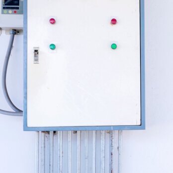 Distribution board installation