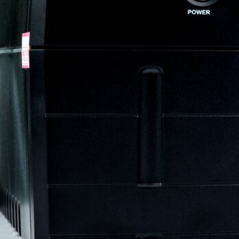 UPS backup power unit