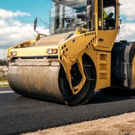 Asphalt roller available for rent from Khushab International