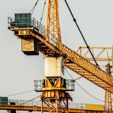 Tower crane available for rent from Khushab International