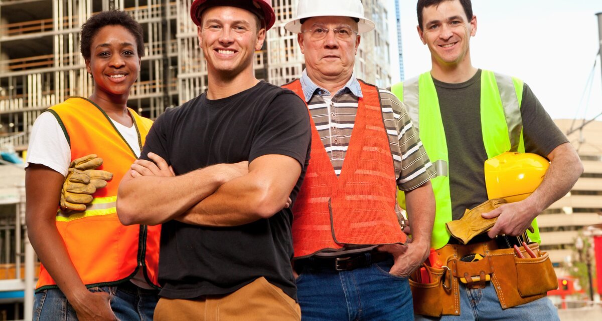 Skilled construction workers supplied by Khushab International