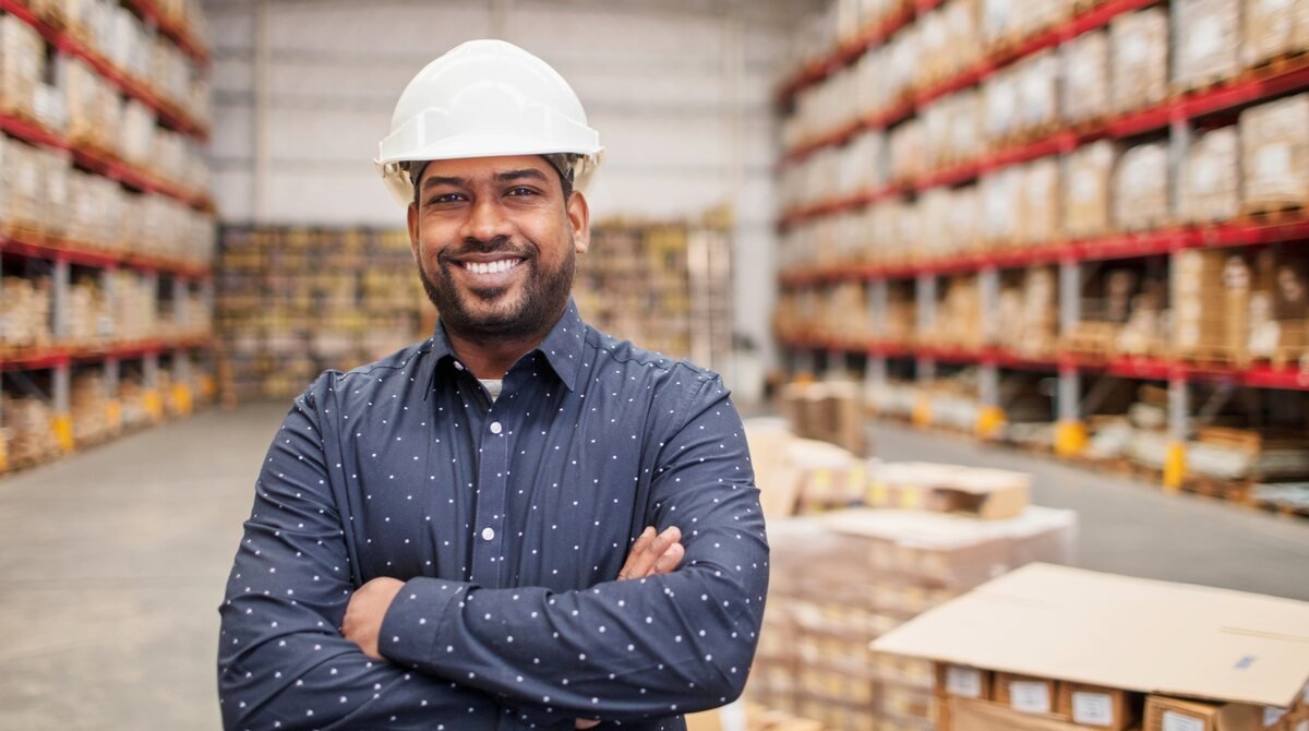 Site manager in a warehouse